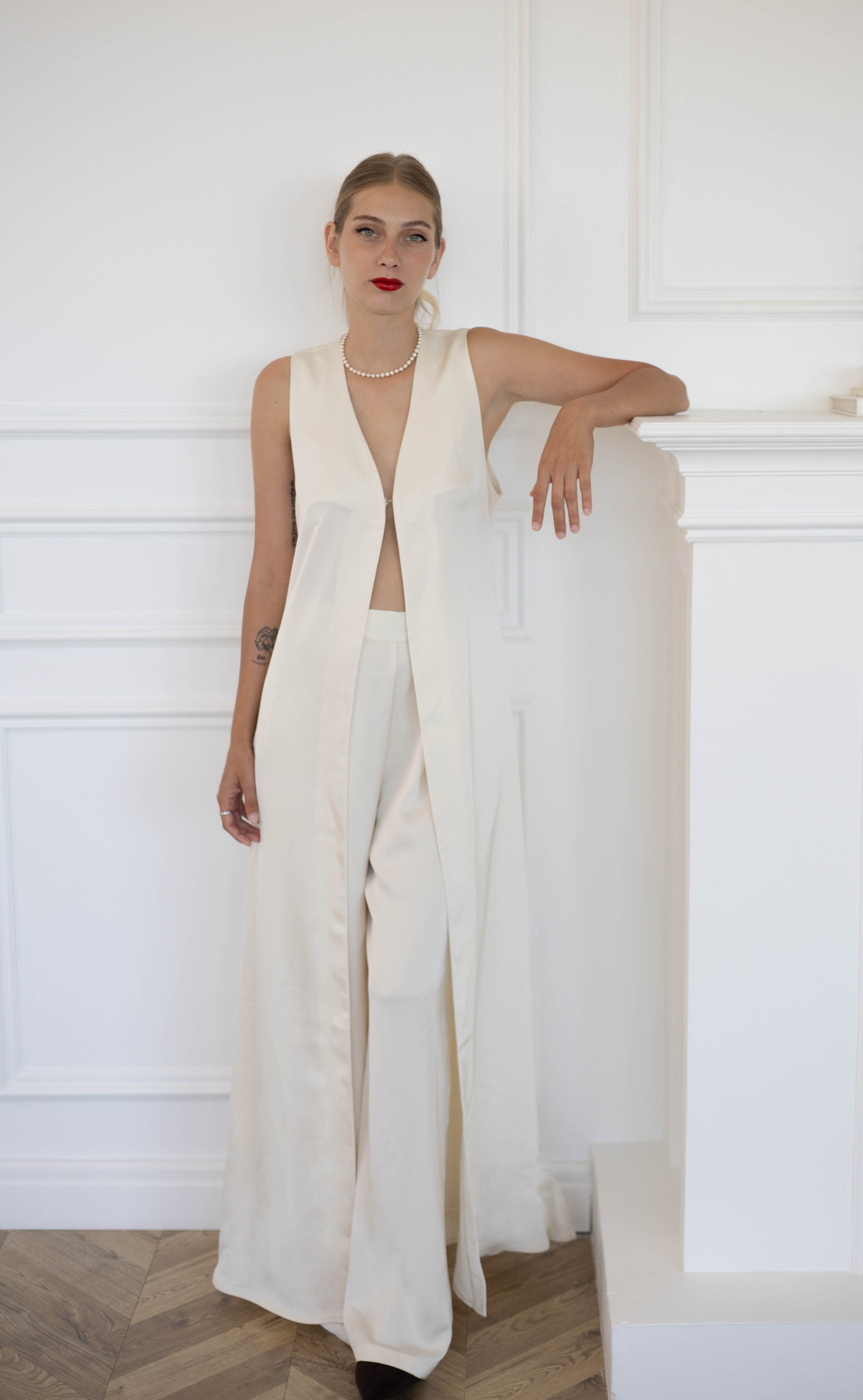 חליפת קלאודיה